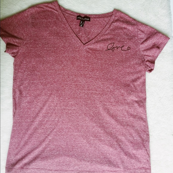 Clearance $7 Women’s Love & Legend Shirt - Picture 1 of 3